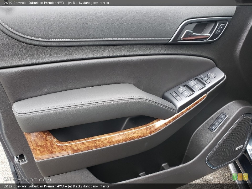 Jet Black/Mahogany Interior Door Panel for the 2019 Chevrolet Suburban Premier 4WD #131535690