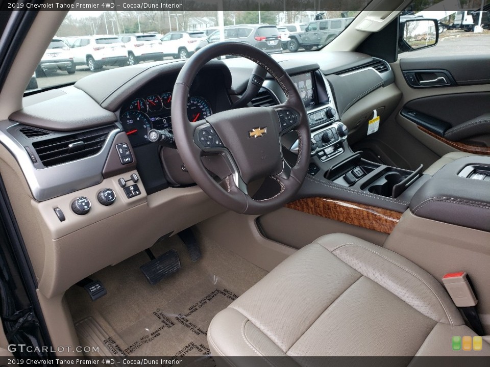Cocoa/Dune Interior Photo for the 2019 Chevrolet Tahoe Premier 4WD #131536158
