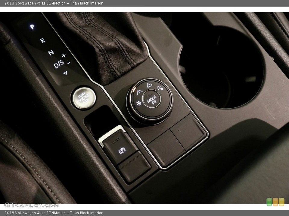 Titan Black Interior Controls for the 2018 Volkswagen Atlas SE 4Motion #131545585
