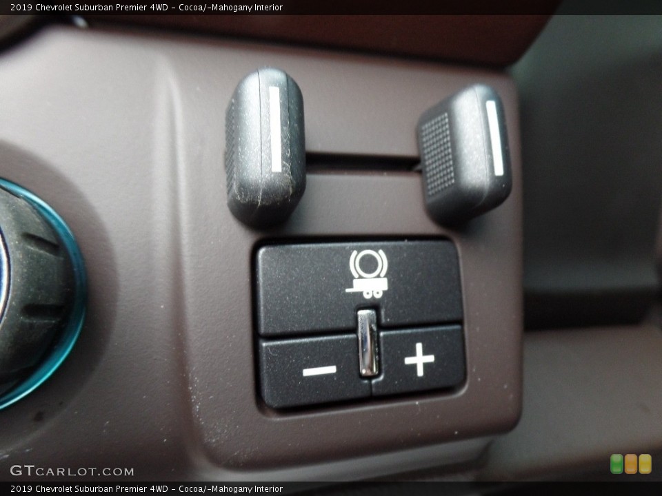 Cocoa/­Mahogany Interior Controls for the 2019 Chevrolet Suburban Premier 4WD #131567489