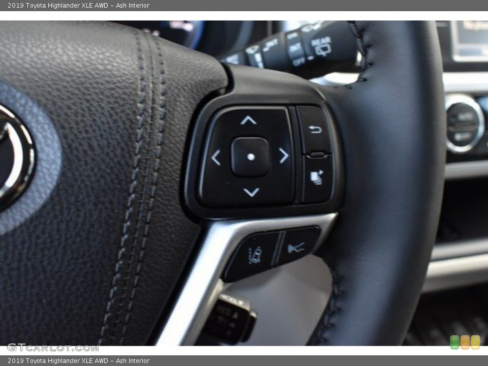 Ash Interior Steering Wheel for the 2019 Toyota Highlander XLE AWD #131604877