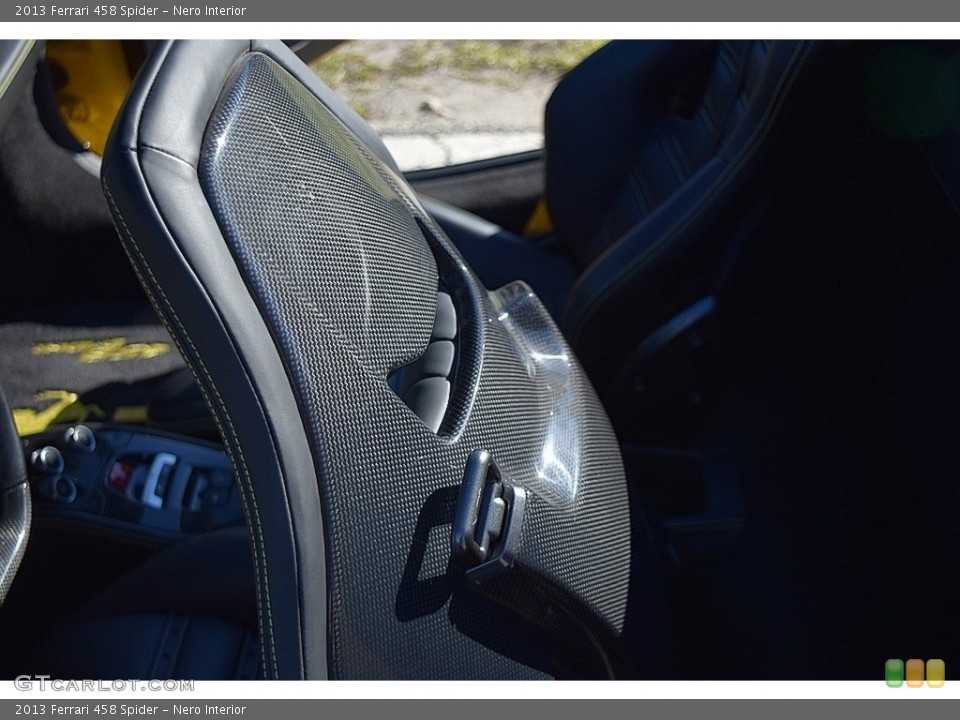Nero Interior Front Seat for the 2013 Ferrari 458 Spider #131694379