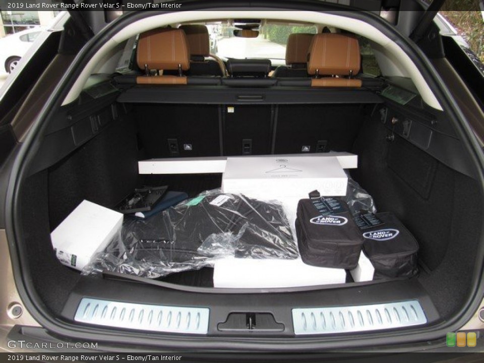 Ebony/Tan Interior Trunk for the 2019 Land Rover Range Rover Velar S #131718335