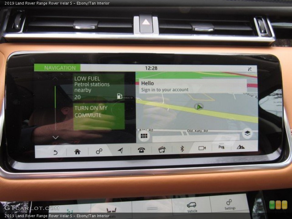 Ebony/Tan Interior Navigation for the 2019 Land Rover Range Rover Velar S #131718622