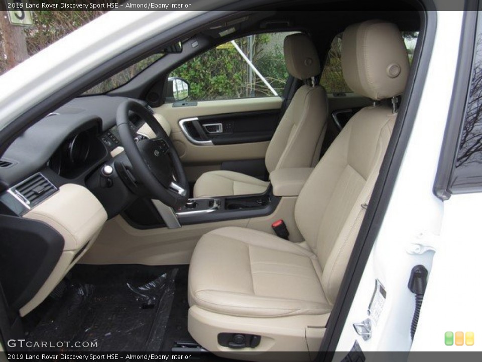 Almond/Ebony Interior Photo for the 2019 Land Rover Discovery Sport HSE #131723994