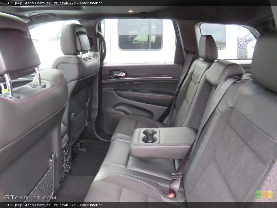 Black Interior Rear Seat for the 2019 Jeep Grand Cherokee Trailhawk 4x4 #131767700