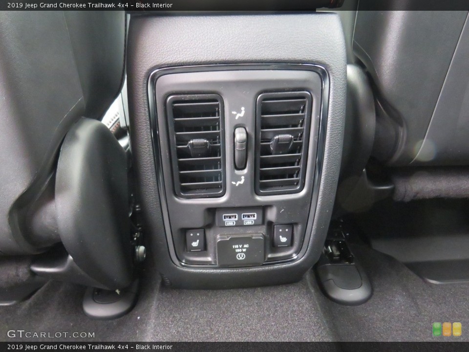 Black Interior Controls for the 2019 Jeep Grand Cherokee Trailhawk 4x4 #131767727