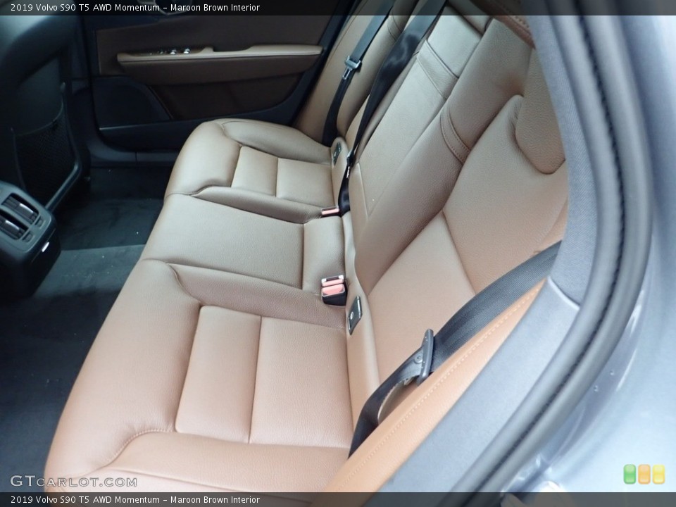 Maroon Brown Interior Rear Seat for the 2019 Volvo S90 T5 AWD Momentum #131771942