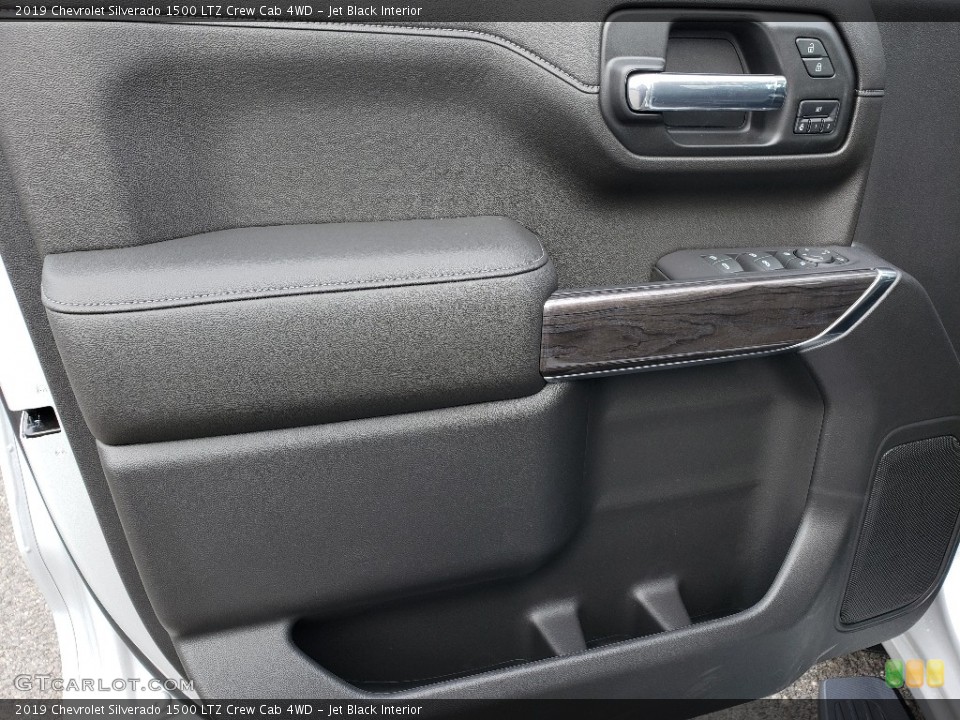 Jet Black Interior Door Panel for the 2019 Chevrolet Silverado 1500 LTZ Crew Cab 4WD #131792624
