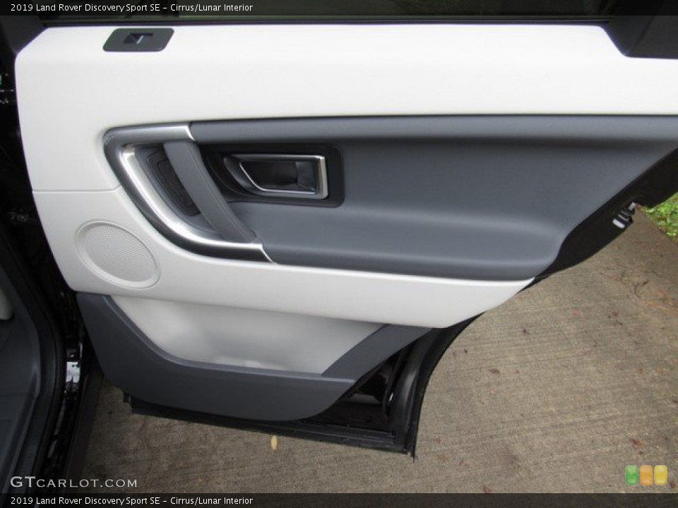 Cirrus/Lunar Interior Door Panel for the 2019 Land Rover Discovery Sport SE #131796326