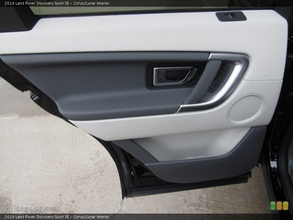 Cirrus/Lunar Interior Door Panel for the 2019 Land Rover Discovery Sport SE #131796344
