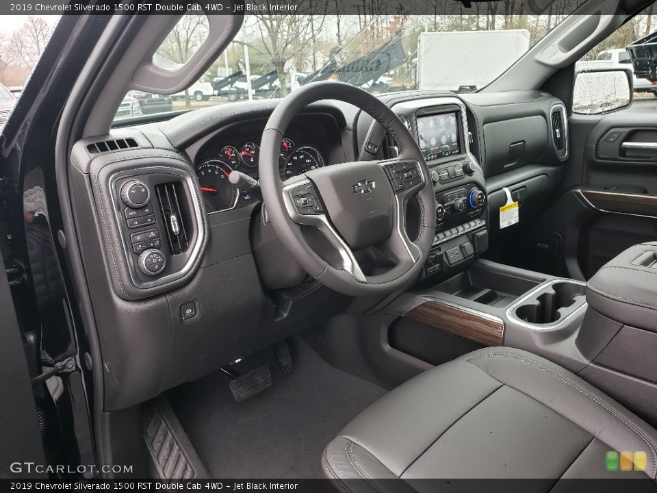 Jet Black Interior Photo for the 2019 Chevrolet Silverado 1500 RST Double Cab 4WD #131810086