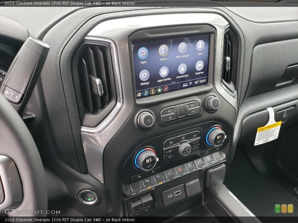 Jet Black Interior Controls for the 2019 Chevrolet Silverado 1500 RST Double Cab 4WD #131810164