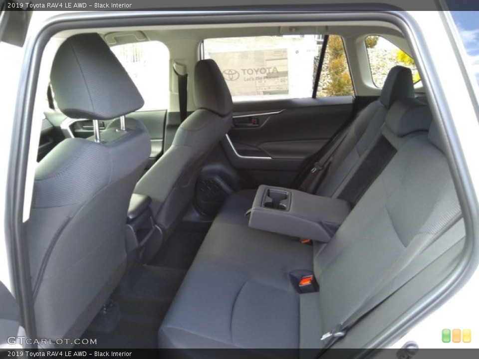 Black Interior Rear Seat for the 2019 Toyota RAV4 LE AWD #131828019