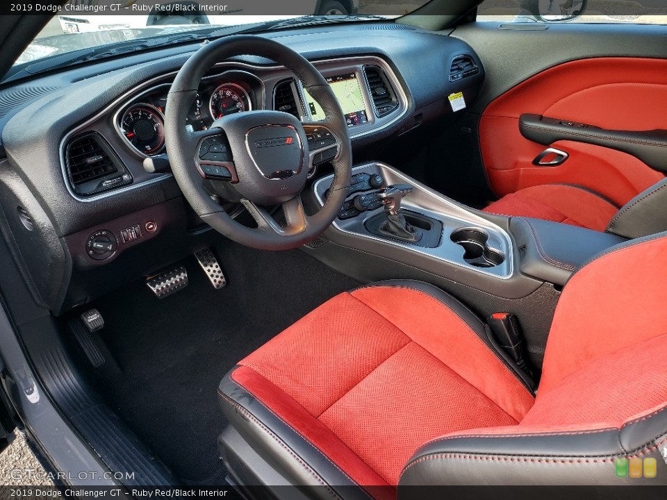 Ruby Red/Black Interior Photo for the 2019 Dodge Challenger GT #131896697