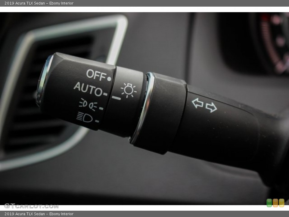 Ebony Interior Controls for the 2019 Acura TLX Sedan #131919367