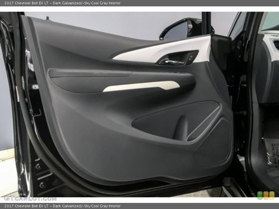 Dark Galvanized/­Sky Cool Gray Interior Door Panel for the 2017 Chevrolet Bolt EV LT #131931053
