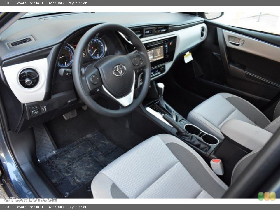 Ash/Dark Gray Interior Photo for the 2019 Toyota Corolla LE #131993386