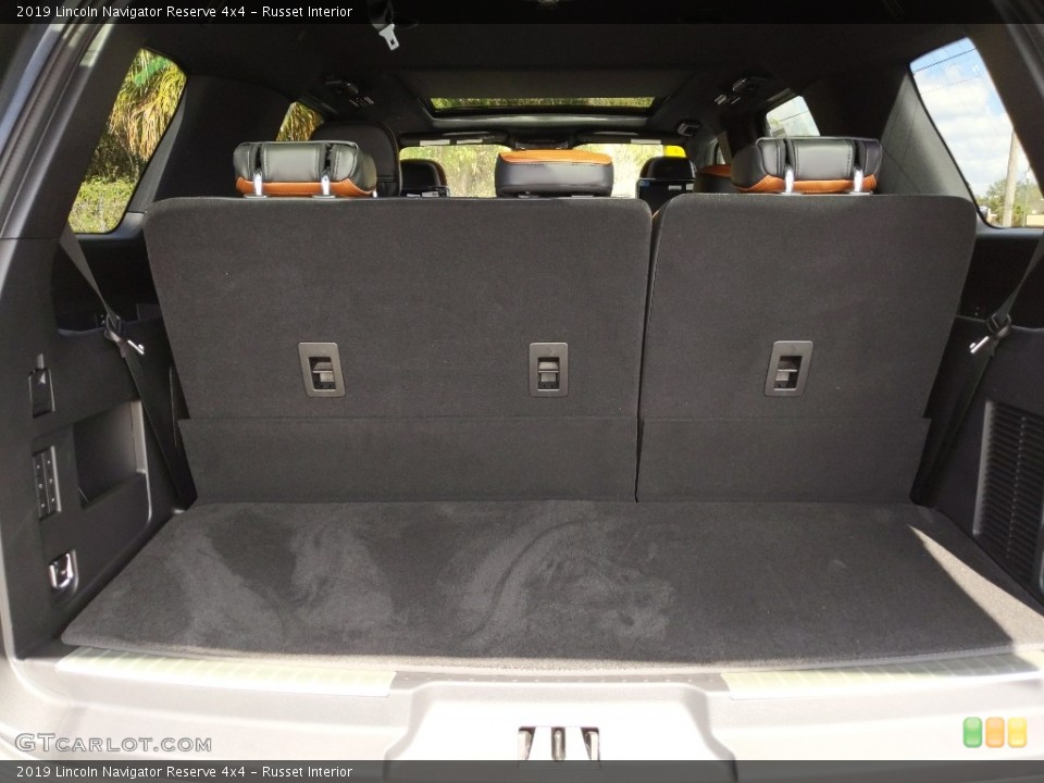 Russet Interior Trunk for the 2019 Lincoln Navigator Reserve 4x4 #132025735