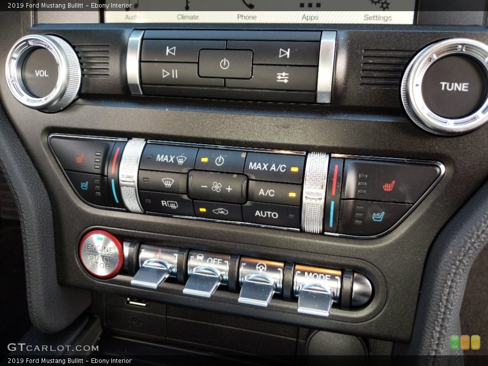 Ebony Interior Controls for the 2019 Ford Mustang Bullitt #132026956