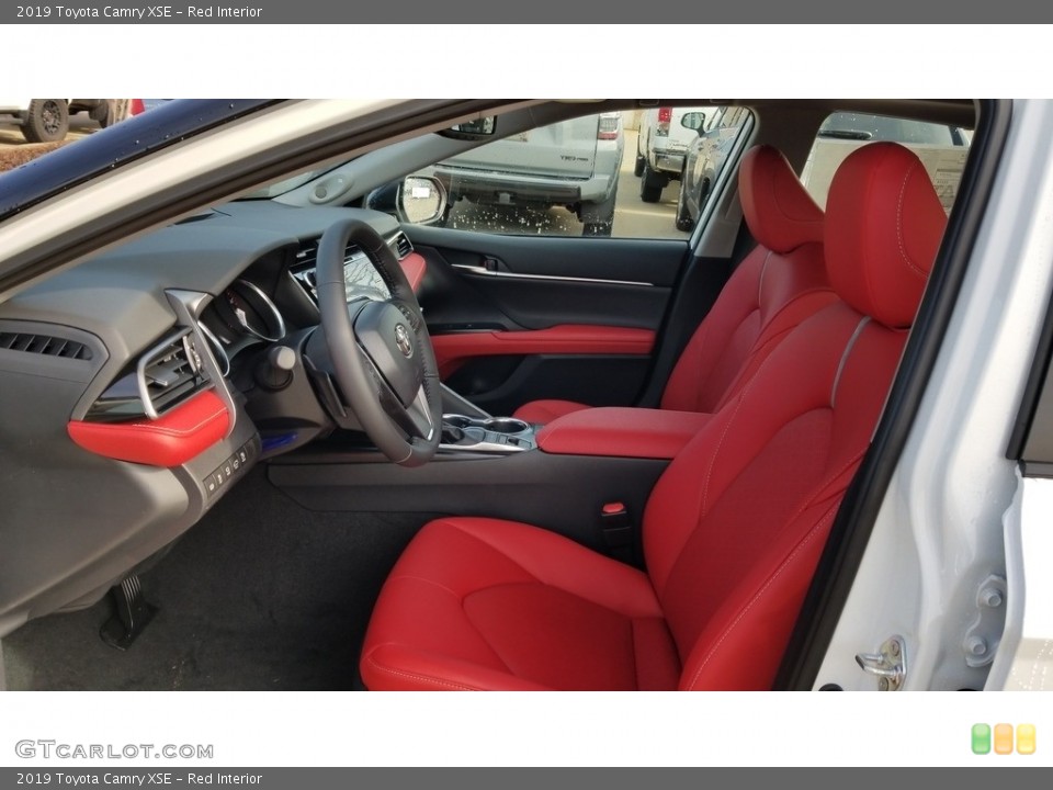 Red Interior Photo for the 2019 Toyota Camry XSE #132042900