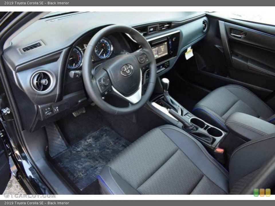 Black Interior Photo for the 2019 Toyota Corolla SE #132053328