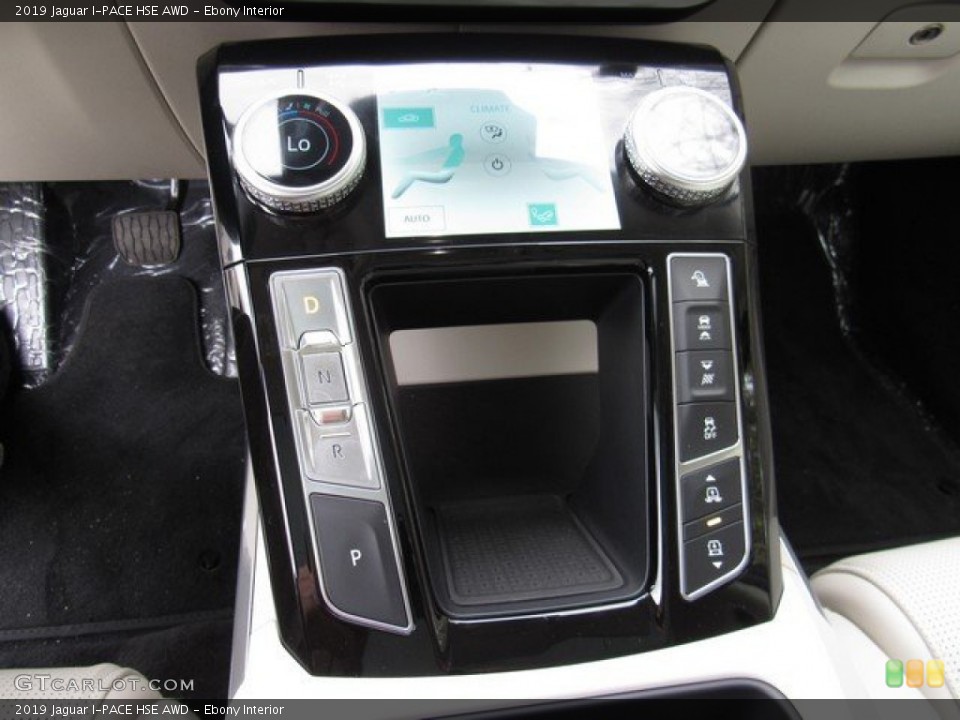 Ebony Interior Controls for the 2019 Jaguar I-PACE HSE AWD #132120525