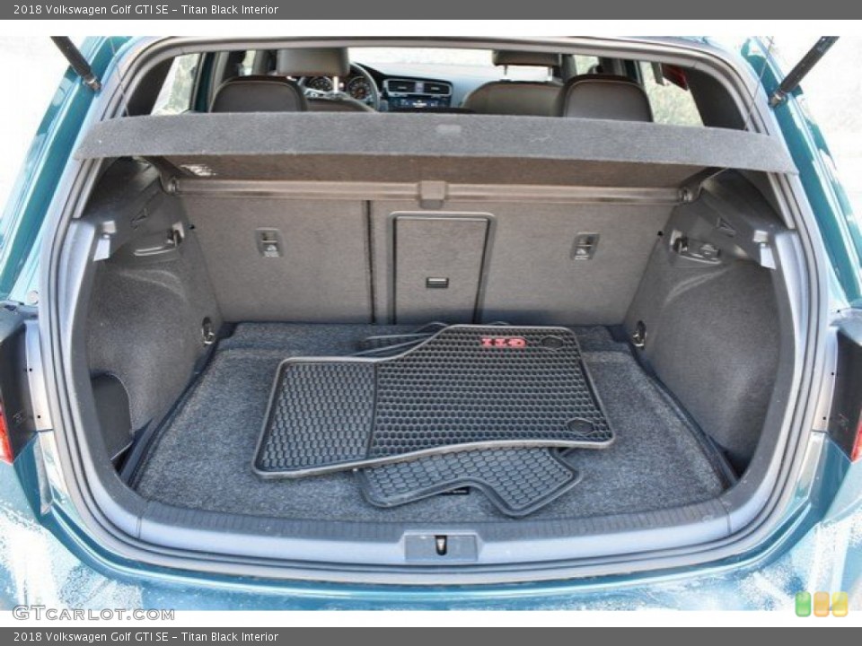 Titan Black Interior Trunk for the 2018 Volkswagen Golf GTI SE #132213129