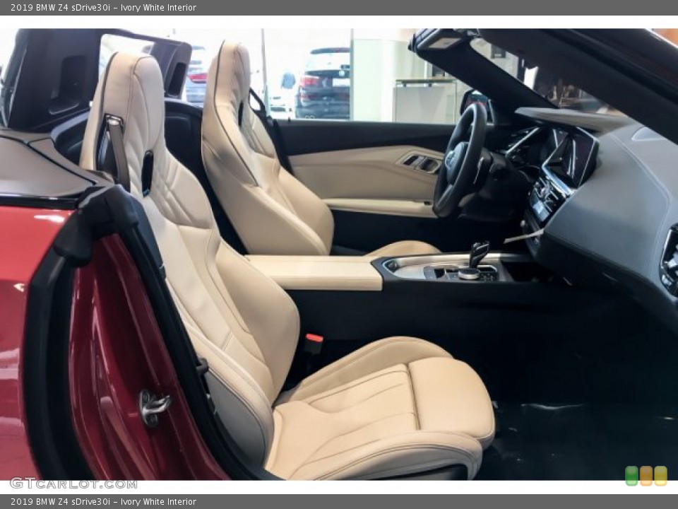 Ivory White Interior Front Seat for the 2019 BMW Z4 sDrive30i #132235156
