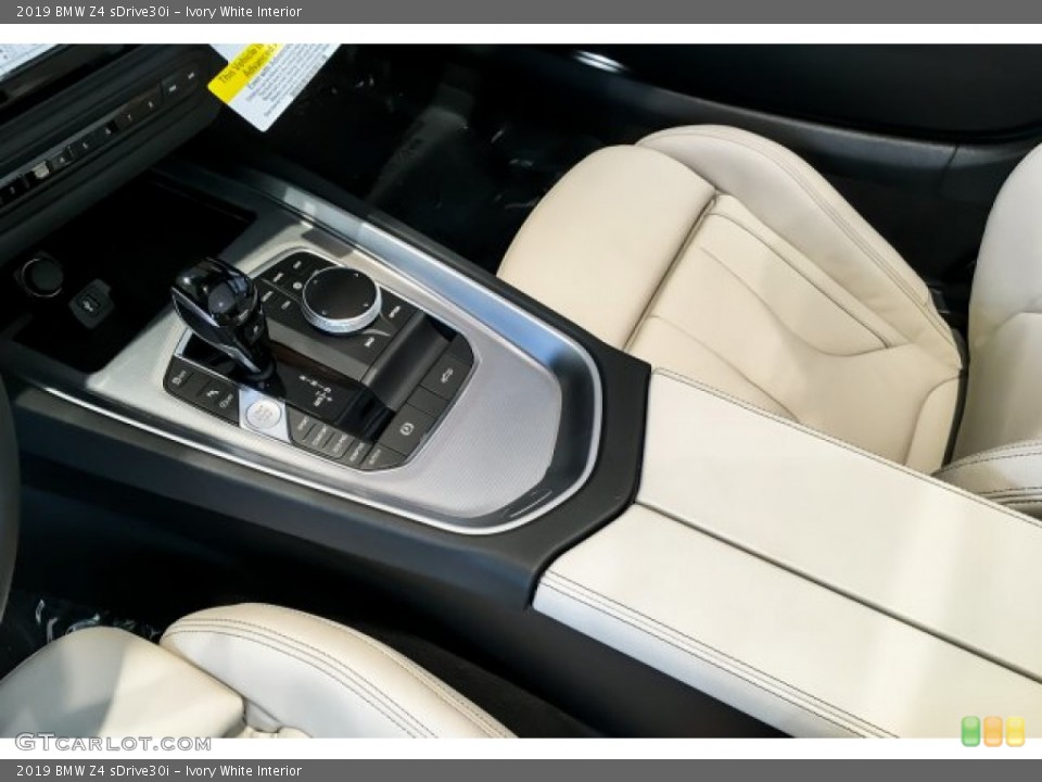 Ivory White Interior Controls for the 2019 BMW Z4 sDrive30i #132235192