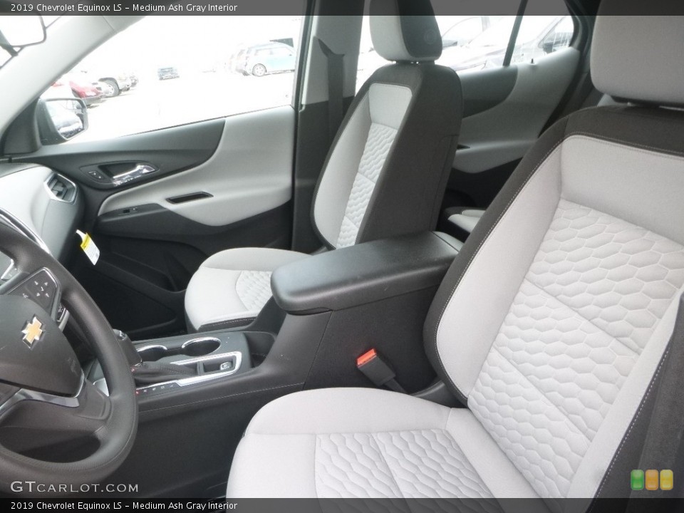 Medium Ash Gray 2019 Chevrolet Equinox Interiors