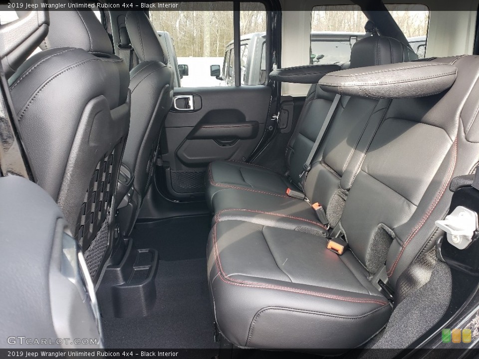 Black Interior Rear Seat for the 2019 Jeep Wrangler Unlimited Rubicon 4x4 #132264755