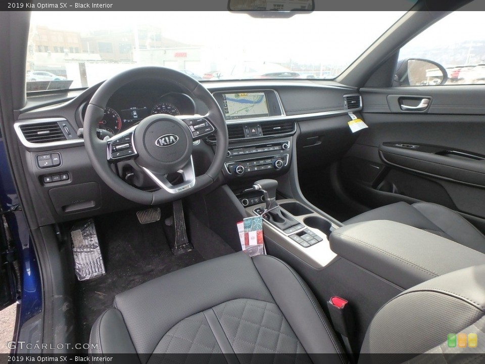 Black Interior Photo for the 2019 Kia Optima SX #132282672