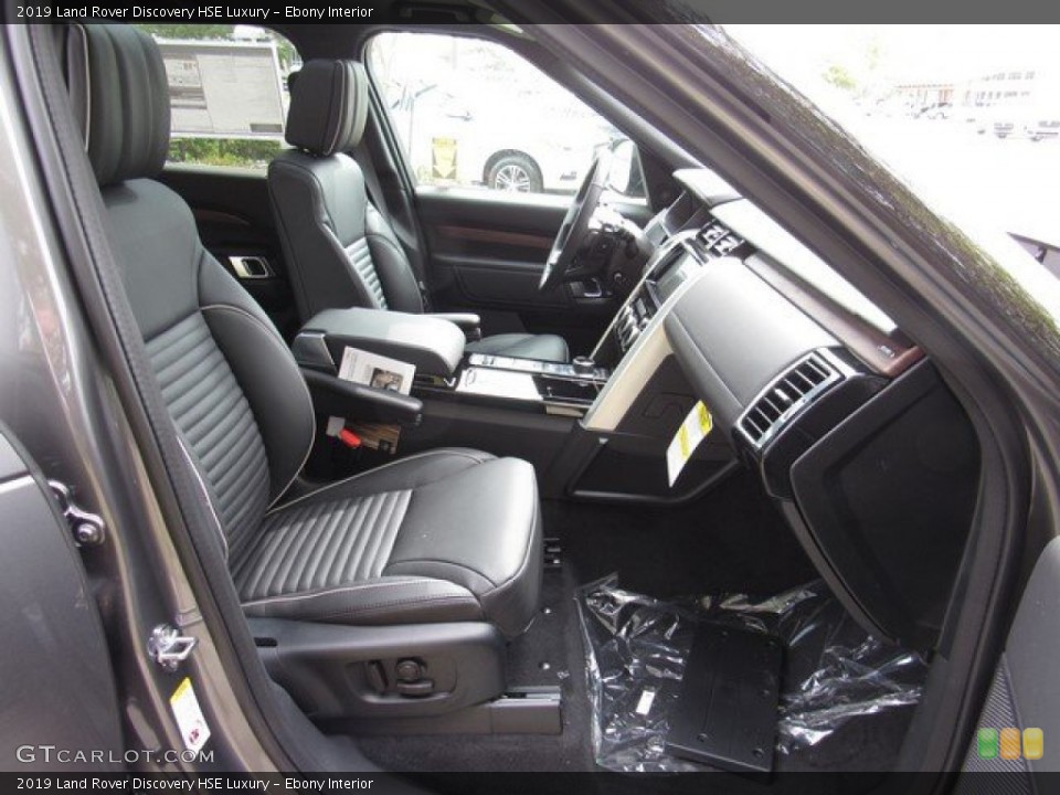 Ebony Interior Front Seat for the 2019 Land Rover Discovery HSE Luxury #132430641
