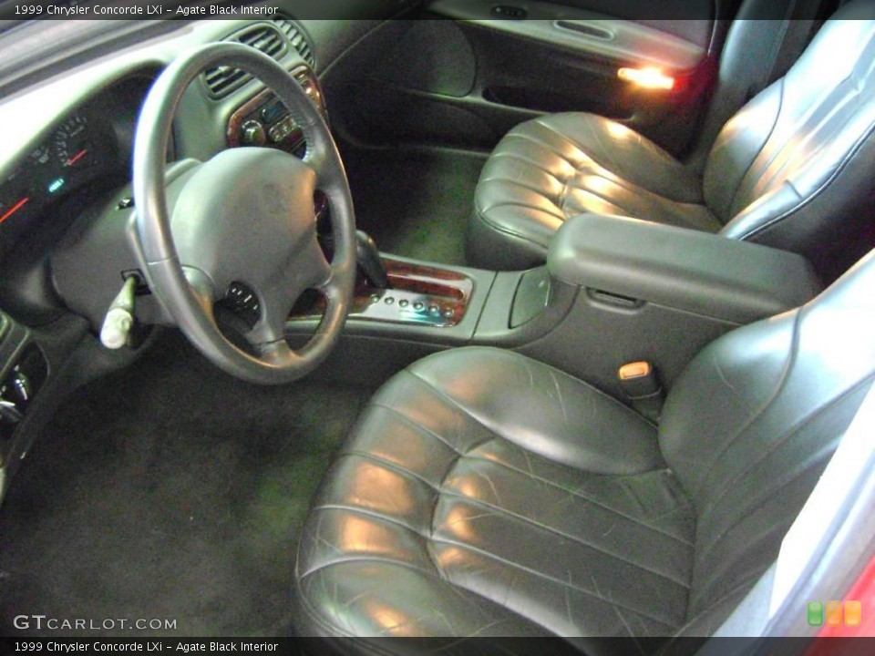 Agate Black Interior Photo for the 1999 Chrysler Concorde LXi #13249501
