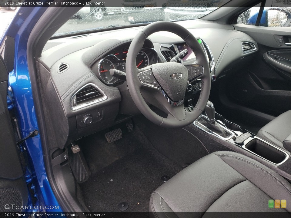 Black Interior Photo for the 2019 Chevrolet Cruze Premier Hatchback #132499980