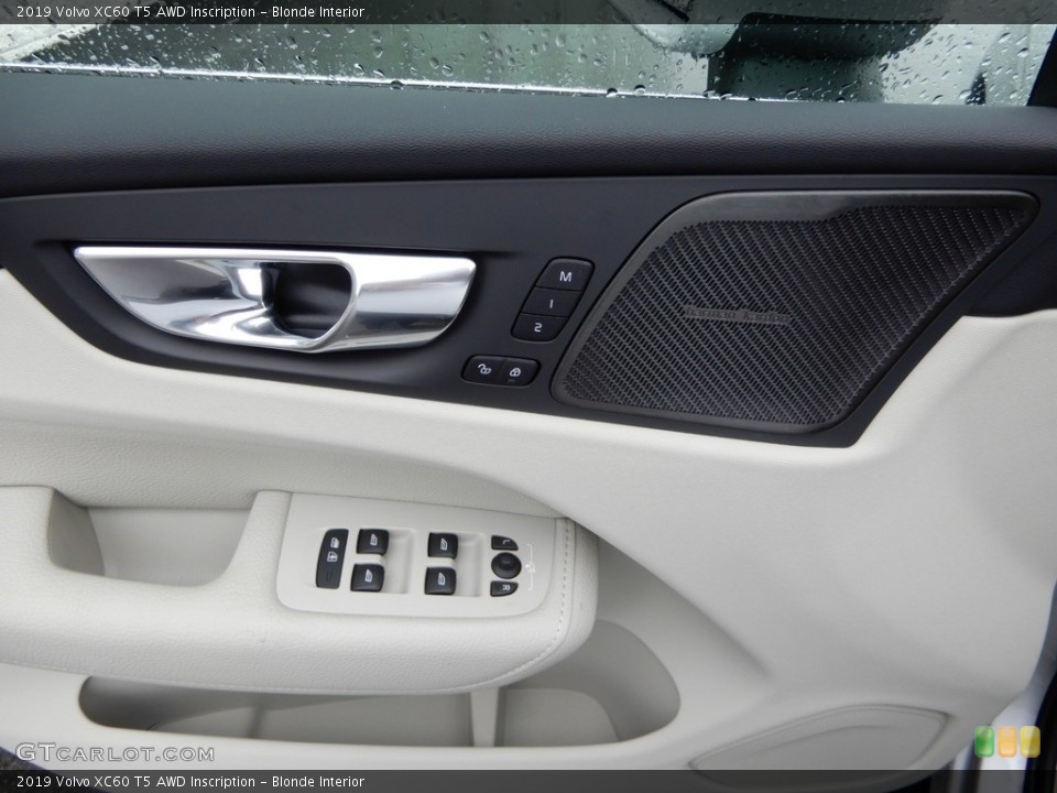 Blonde Interior Door Panel for the 2019 Volvo XC60 T5 AWD Inscription #132514809
