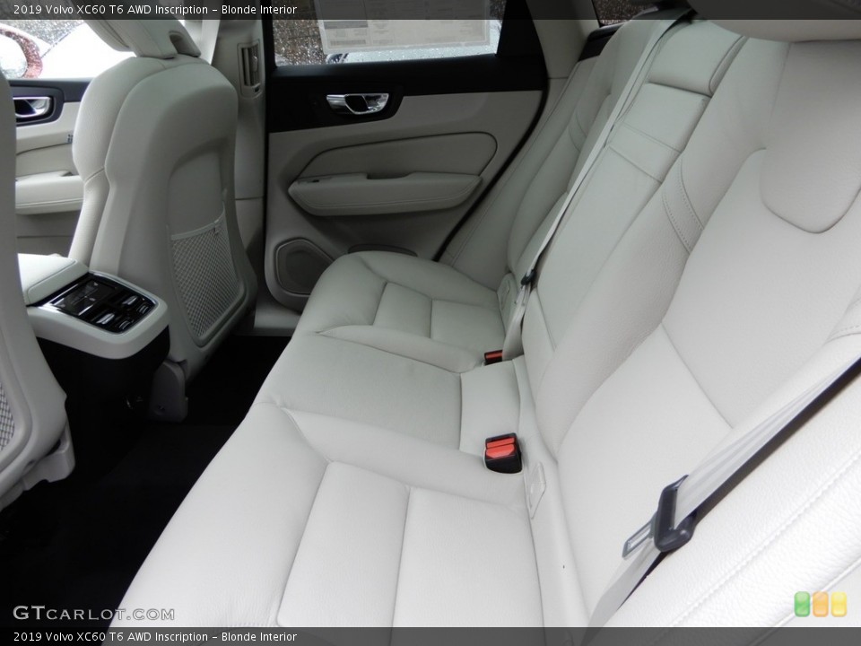 Blonde Interior Rear Seat for the 2019 Volvo XC60 T6 AWD Inscription #132518850