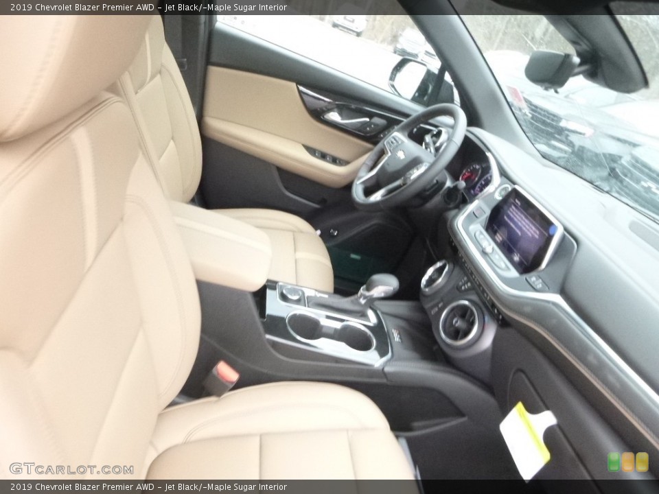 Jet Black/­Maple Sugar Interior Front Seat for the 2019 Chevrolet Blazer Premier AWD #132519106