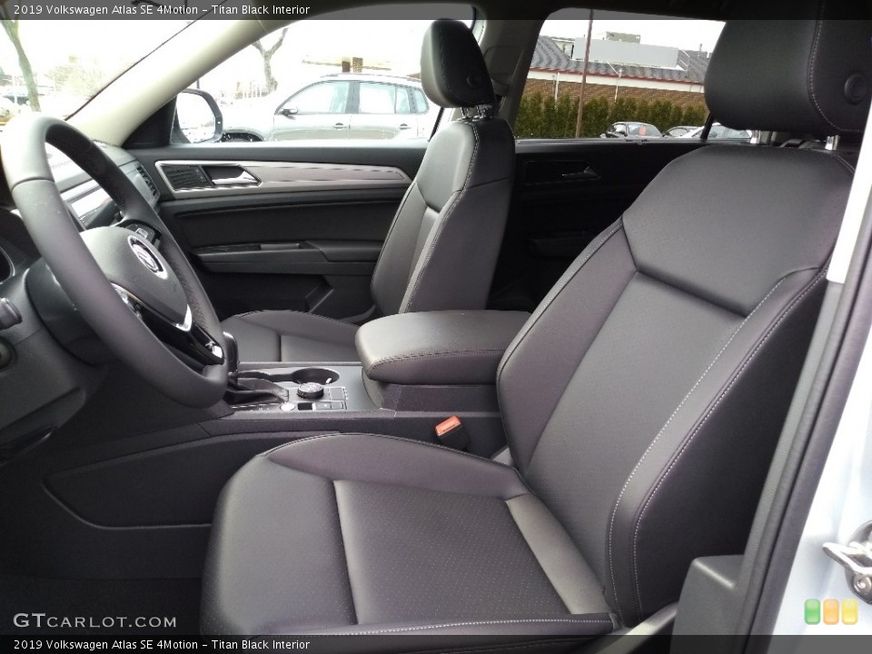 Titan Black Interior Photo for the 2019 Volkswagen Atlas SE 4Motion #132588748