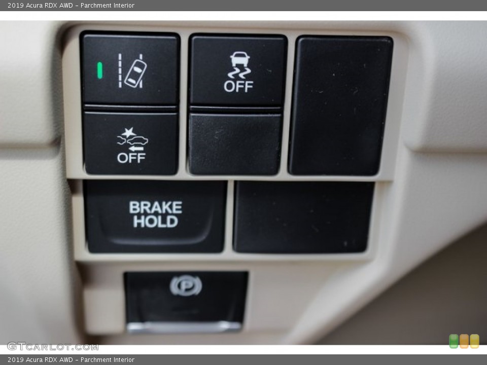 Parchment Interior Controls for the 2019 Acura RDX AWD #132611753