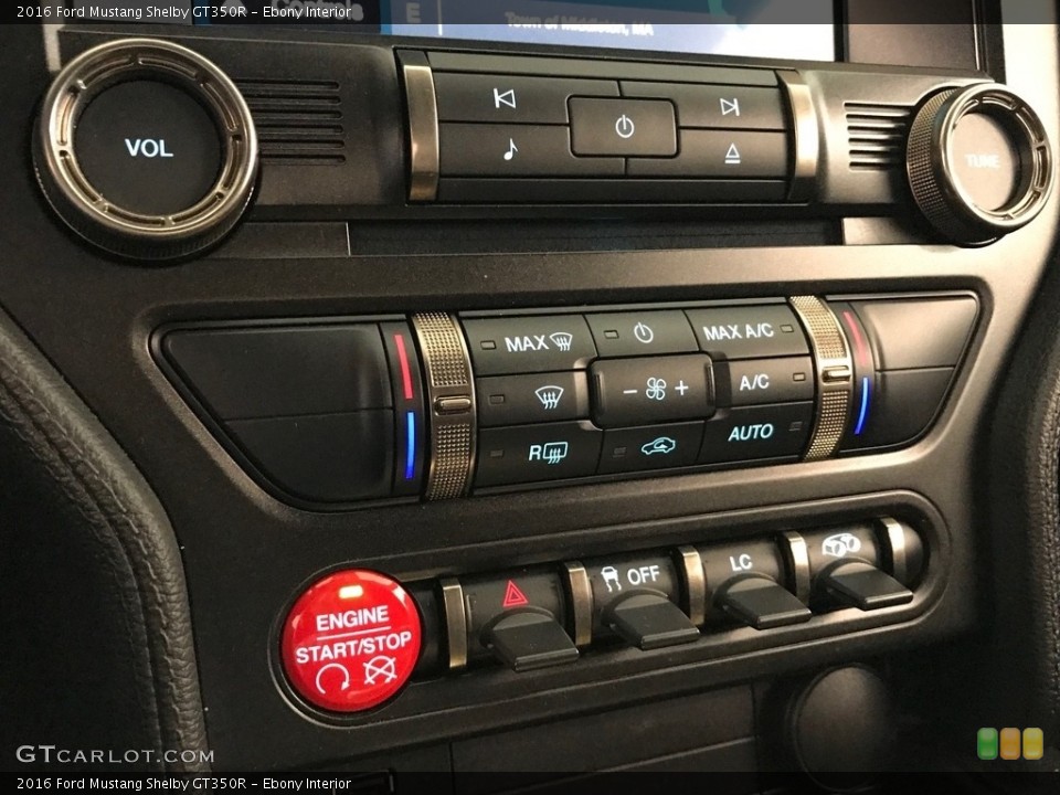 Ebony Interior Controls for the 2016 Ford Mustang Shelby GT350R #132628443