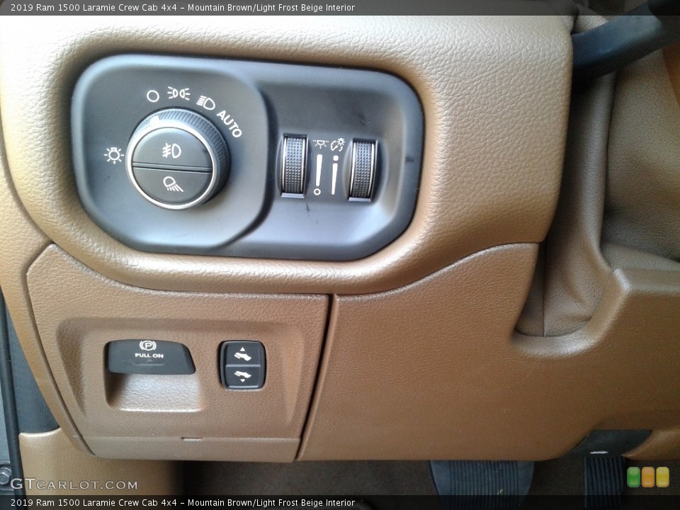 Mountain Brown/Light Frost Beige Interior Controls for the 2019 Ram 1500 Laramie Crew Cab 4x4 #132708979