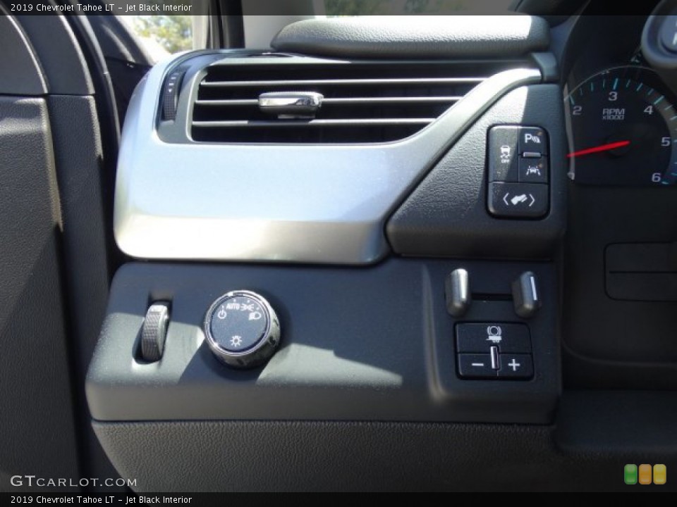 Jet Black Interior Controls for the 2019 Chevrolet Tahoe LT #132773882