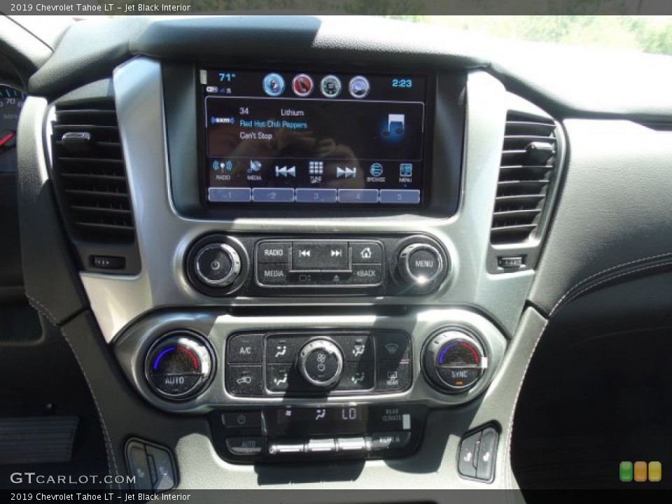 Jet Black Interior Controls for the 2019 Chevrolet Tahoe LT #132773942