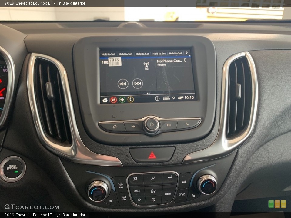 Jet Black Interior Controls for the 2019 Chevrolet Equinox LT #132797441