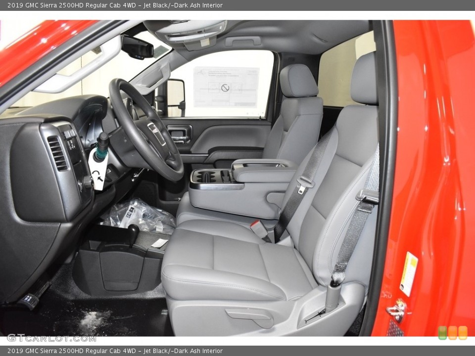 Jet Black/­Dark Ash Interior Photo for the 2019 GMC Sierra 2500HD Regular Cab 4WD #132798560