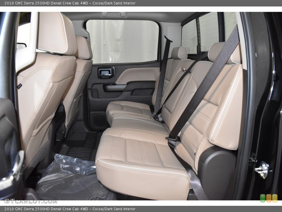 Cocoa/Dark Sand Interior Rear Seat for the 2019 GMC Sierra 2500HD Denali Crew Cab 4WD #132798710