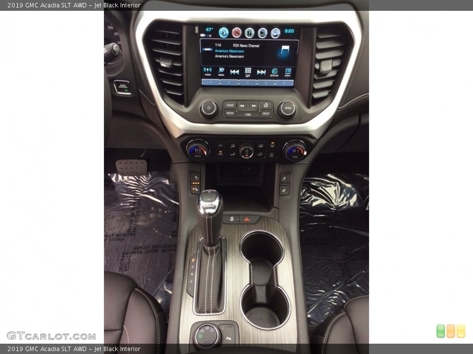 Jet Black Interior Controls for the 2019 GMC Acadia SLT AWD #132806528