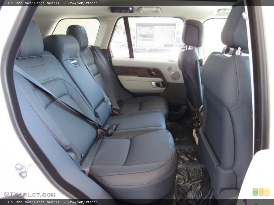Navy/Ivory Interior Rear Seat for the 2019 Land Rover Range Rover HSE #132807611